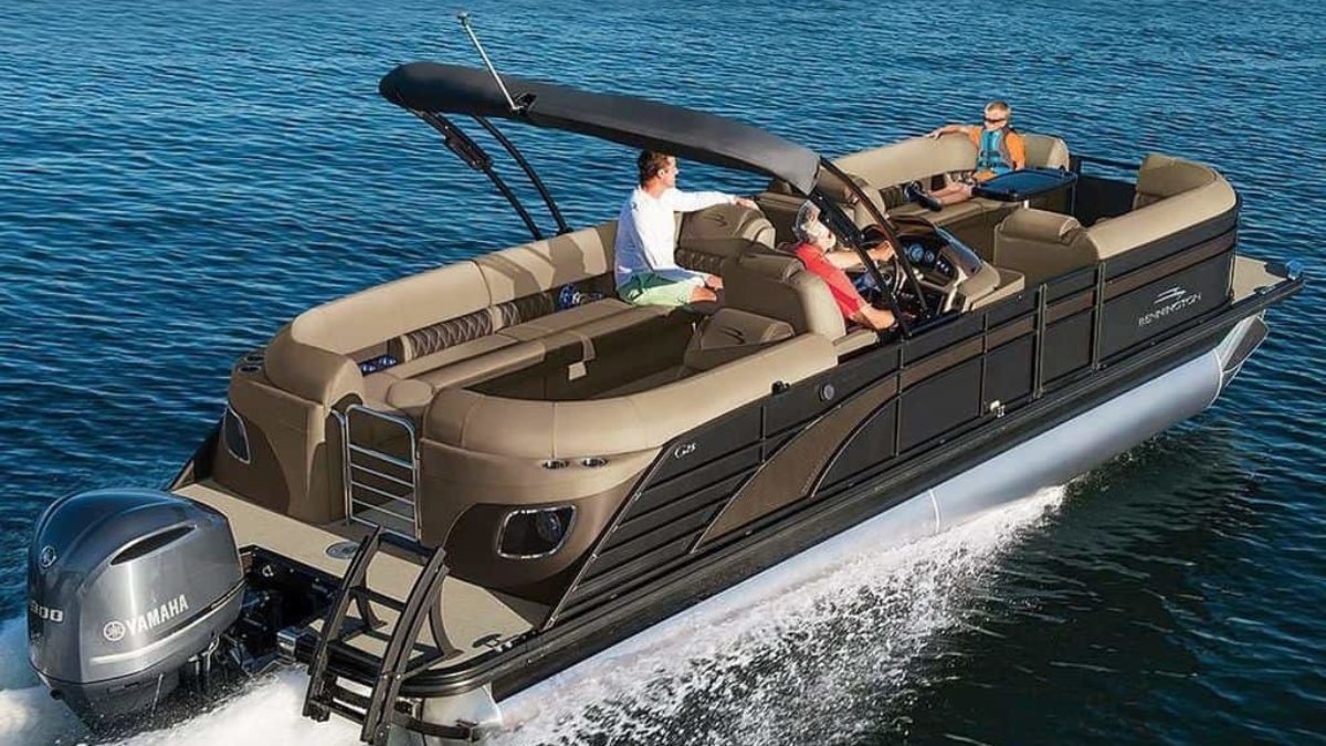 Luxury Pontoons & Tritoon Boats by Bennington EN-CA